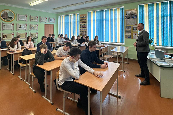 Директор провел профориентацию на специальности сельскохозяйственного профиля